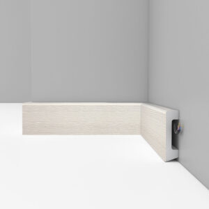Плинтус Decomaster D235-16 ДМ 80*16*2400 мм