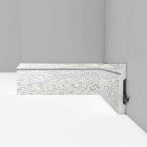 Плинтус Decomaster D005-84 ДМ 79*13*2400 мм